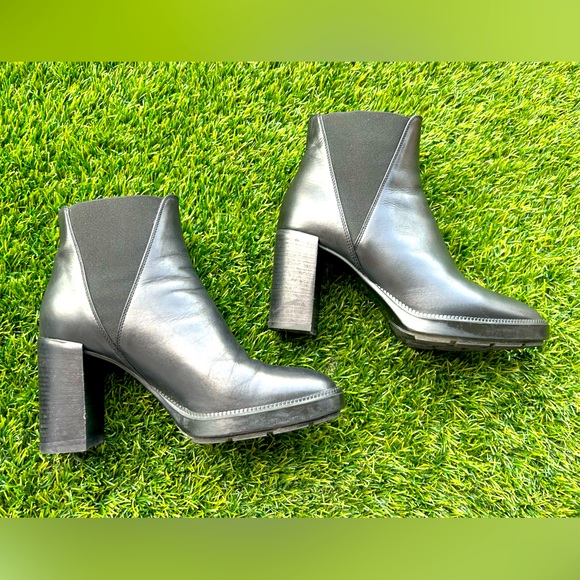 Aquatalia Black Leather Boot - Picture 2 of 5